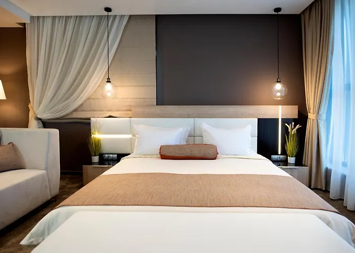 Family Hotel Business Club